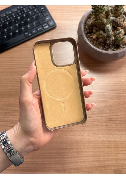 iPhone 15 Pro Animasyonlu Stylus Silikon Kılıf
