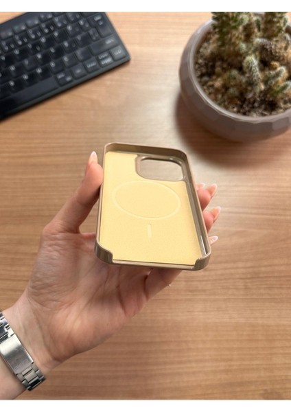 iPhone 15 Pro Animasyonlu Stylus Silikon Kılıf