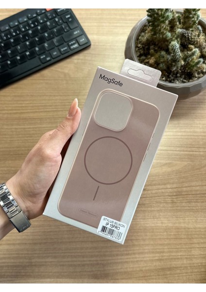 iPhone 15 Pro Animasyonlu Stylus Silikon Kılıf