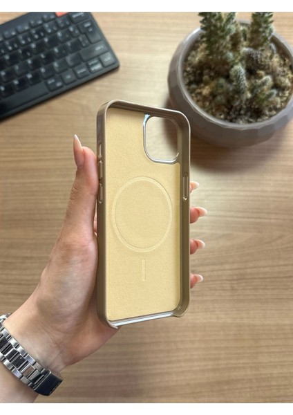 iPhone 12 / 12 Pro Animasyonlu Stylus Silikon Kılıf