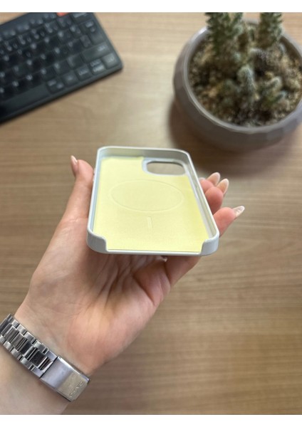 iPhone 13 Animasyonlu Stylus Silikon Kılıf modelleri