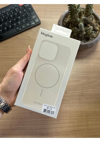 iPhone 13 Animasyonlu Stylus Silikon Kılıf indirimleri