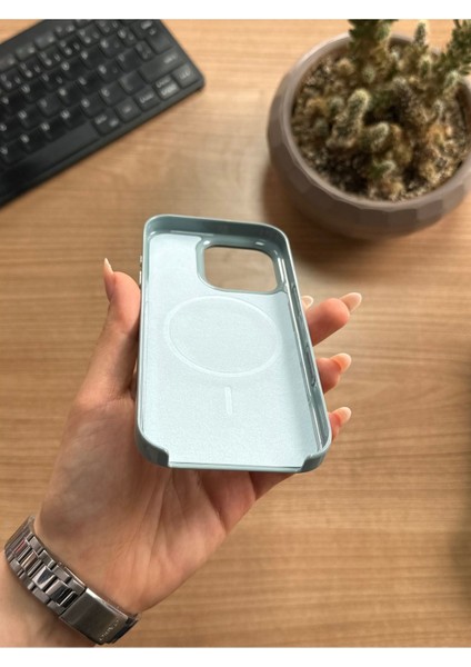 iPhone 16 Pro Animasyonlu Stylus Silikon Kılıf