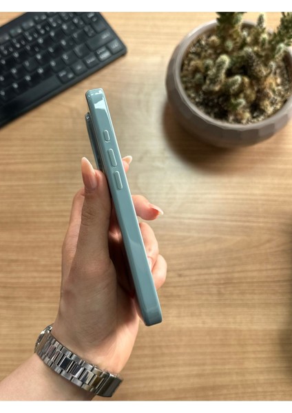 iPhone 16 Pro Animasyonlu Stylus Silikon Kılıf