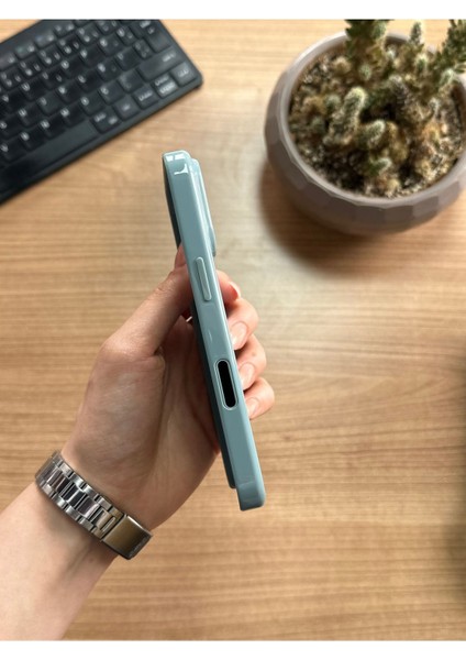 iPhone 16 Pro Animasyonlu Stylus Silikon Kılıf