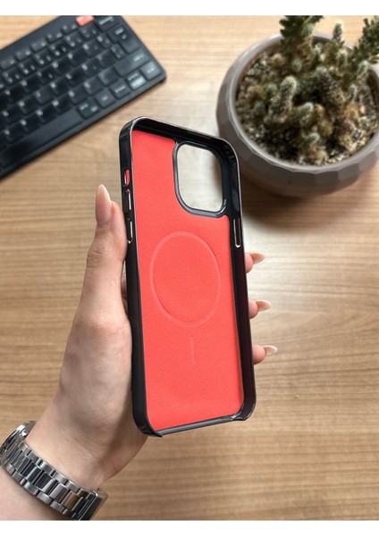 iPhone 13 Pro Max Animasyonlu Stylus Silikon Kılıf