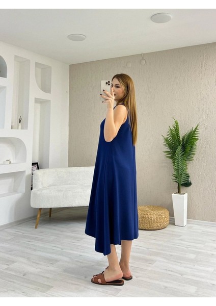 Kadın Askılı Yuvarlak Yakalı Asimetrik Kesim Detaylı Viskon Elbise