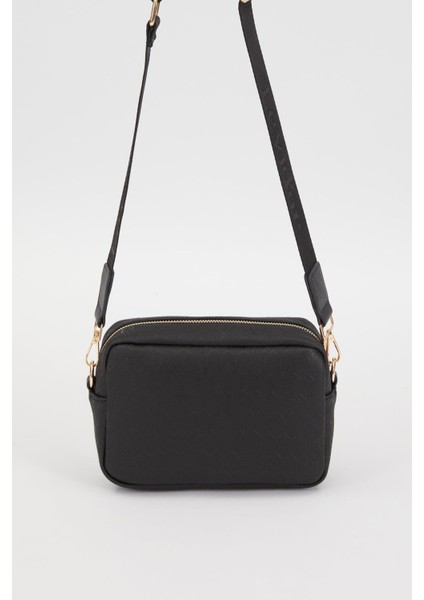 930226 Siyah Kadın Omuz Çantası Levidor fırsatları