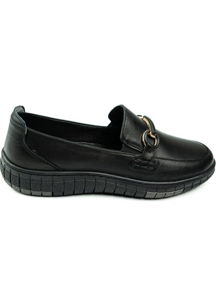 078 Siyah Deri Kadın Günlük Ayakkabı fiyatları