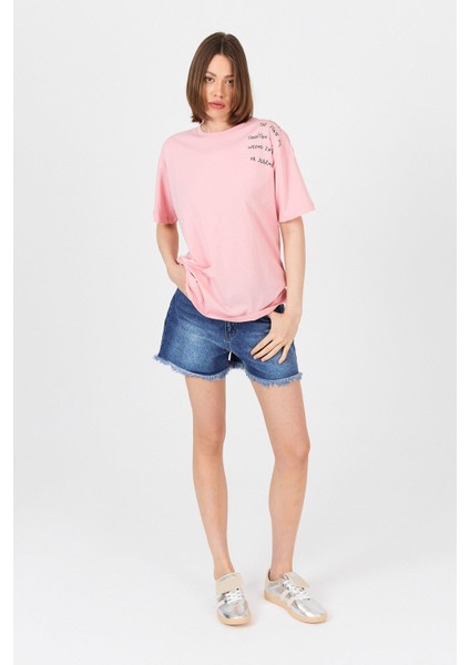 Pembe Göğüs Yazı Baskılı Pamuklu Oversize Tişört 2150-31M modelleri