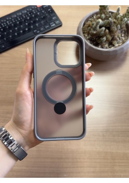 iPhone 15 Pro Max Standlı ve Magsafe Kılıf SOOCASE622