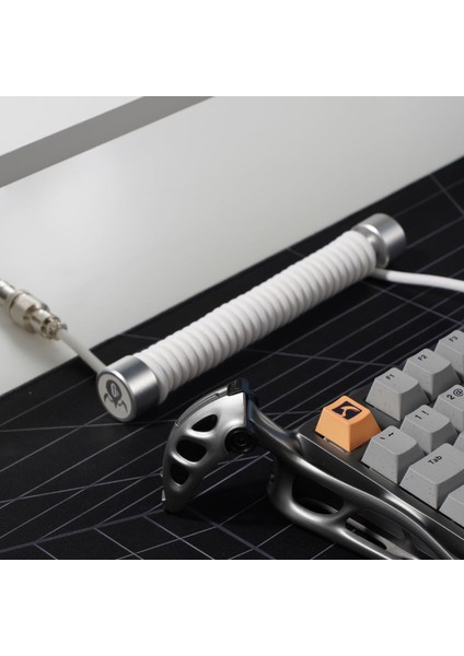 Gravastar Sarmal Aviator USB To Type-C Mekanik Klavye Uyumlu Oyuncu Kablosu, 1.85M, Beyaz