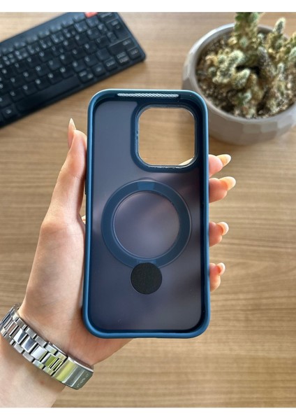 iPhone 14 Pro Standlı ve Magsafe Kılıf SOOCASE622