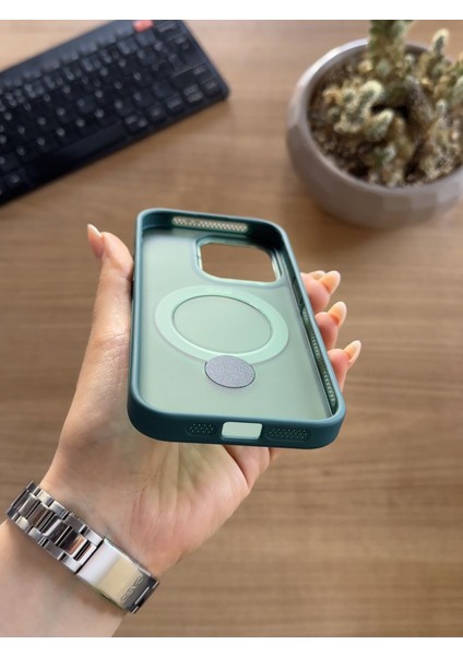 iPhone 15PRO Standlı ve Magsafe Kılıf SOOCASE622