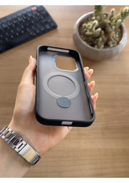 iPhone 15PRO Standlı ve Magsafe Kılıf SOOCASE622