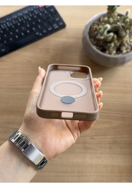 iPhone 13/14 Standlı ve Magsafe Kılıf SOOCASE622