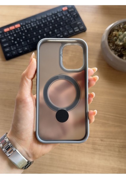 iPhone 16 Pro Standlı ve Magsafe Kılıf SOOCASE622