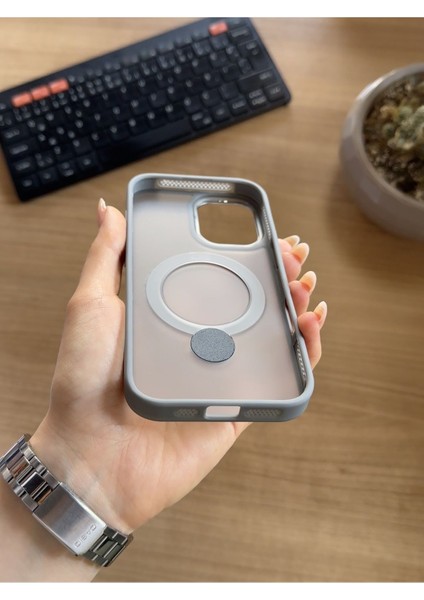 iPhone 16 Pro Standlı ve Magsafe Kılıf SOOCASE622