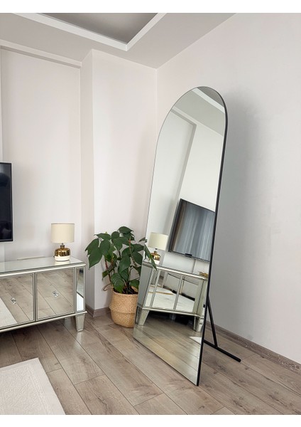 Çerçevesiz Model 180X70 cm Oval Ayaklı Boy Aynası