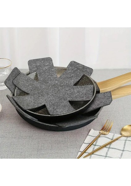 12'li Tencere Tava ve Tabak Arası Keçe Yıldız Gri 35 x 35CM