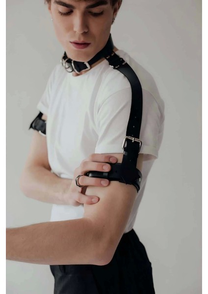 Boyun Pazu ve Omuz Detaylı Şık Erkek Harness M