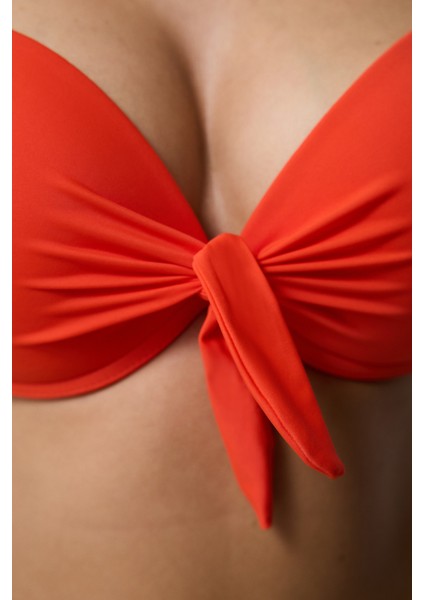 Cup Bikini Üstü