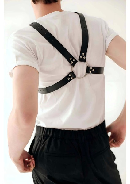 Şık Zincir Detaylı Deri Erkek Göğüs Harness M fırsatları