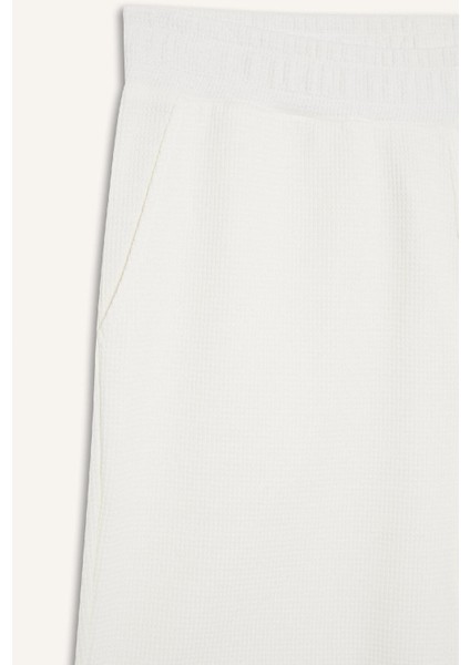 %100 Pamuk Regular Fit Dokulu Waffle Şort E2591AX25SM