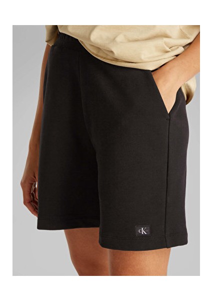 Woven Label Shorts fırsatları