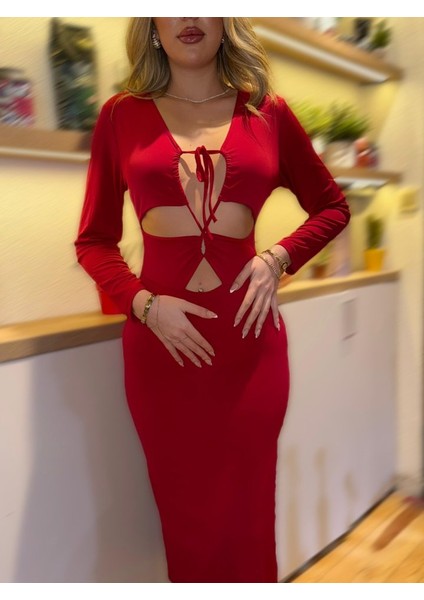 Kadın Uzun Kollu Göğüs ve Göbek Dekolte Detay Sandy Midi Boy Elbise
