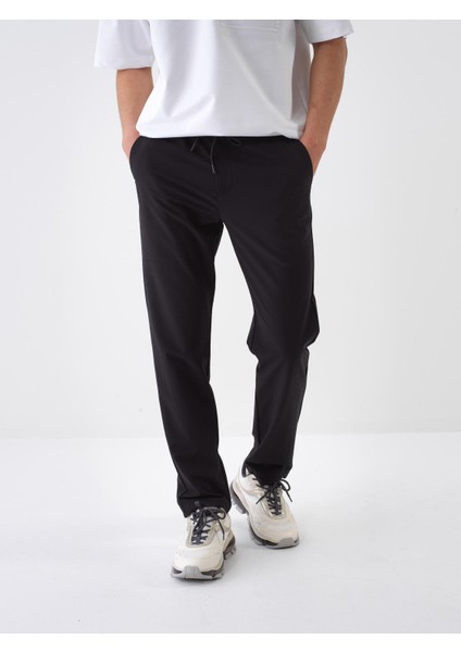 Erkek Siyah Slim Fit Jogger Pantolon