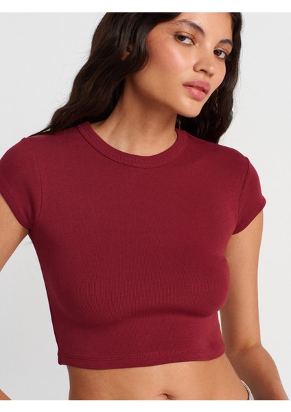 31810 Bisiklet Yaka Crop T-Shirt-Açık Bordo modelleri