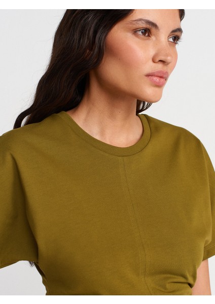 31585 Drape Detaylı T-Shirt-Koyu Yeşil modelleri