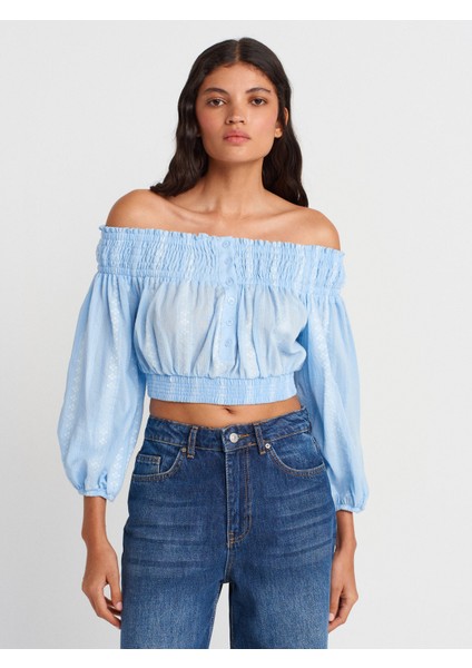 50258 Omuzları Açık Düğmeli Top-Açık Mavi