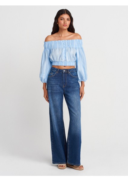 50258 Omuzları Açık Düğmeli Top-Açık Mavi fırsatları