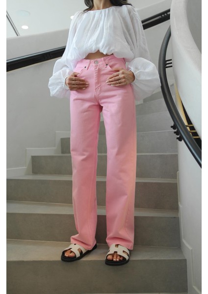 Pembe Kuzmina Straight Jean