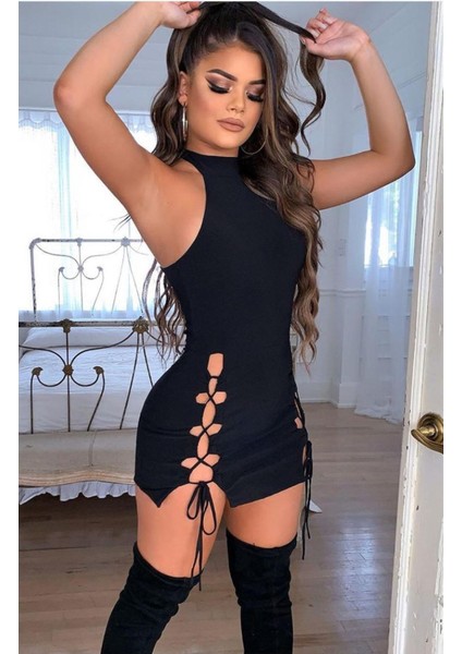 - Yırbrfaçlı Mini Elbise