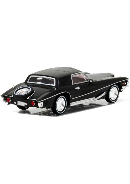 1/43 Elvis Presley (1935-77) - 1971 Stutz Blackhawk modelleri