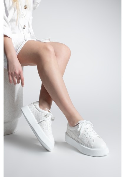 Kadın Sneaker Kalın Taban Desenli Bağcıklı Spor Ayakkabı Linay Beyaz fiyatları