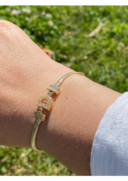 D Harfi Harf Bileklik Zirkon Taşlı Altın Renk