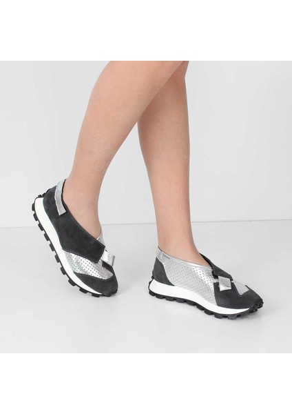 Kadın Gri Süet Gümüş Deri Sneaker fiyatları