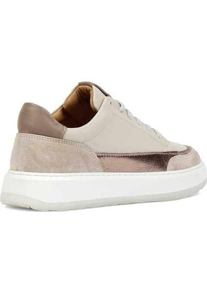 Kadın Bej Bağcıklı Kalın Tabanlı Deri Sneaker