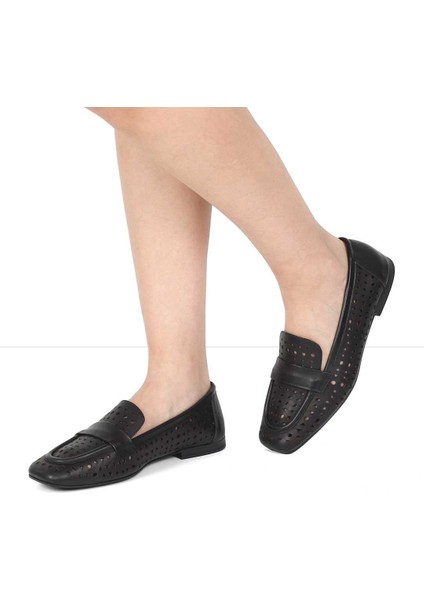 Kadın Siyah Deri Loafer fiyatları