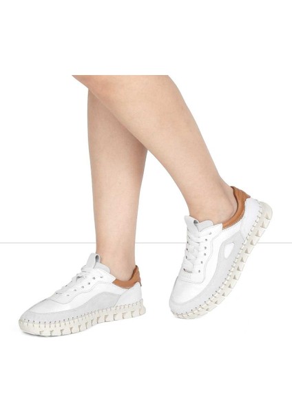 Kadın Beyaz Bağcıklı Kalın Tabanlı Süet Deri Sneaker fiyatları