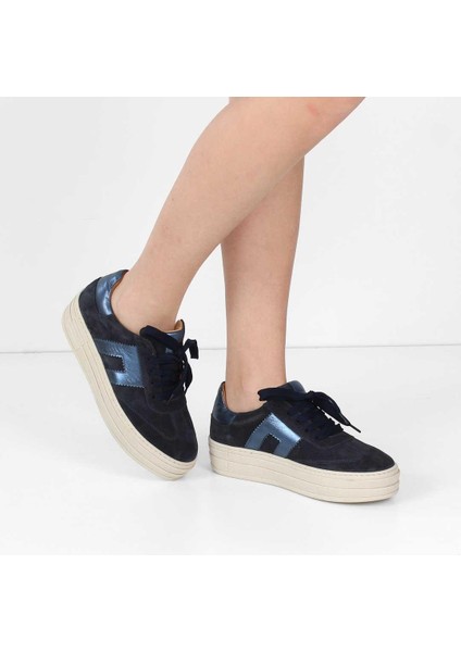 Kadın Lacivert Bağcıklı Kalın Tabanlı Süet Deri Sneaker