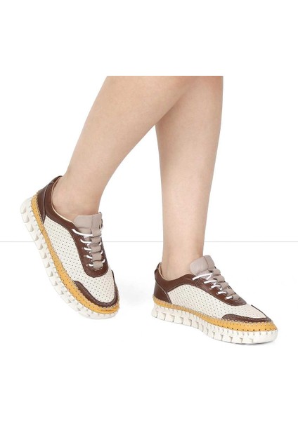 Kadın Kahverengi Bej Bağcıklı Kalın Tabanlı Deri Sneaker fiyatları