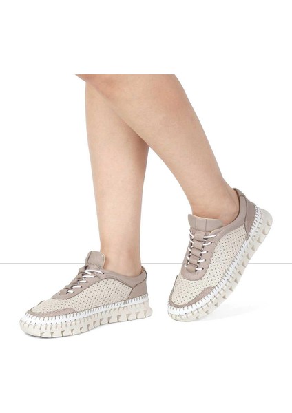 Kadın Bej Vizon Bağcıklı Kalın Tabanlı Deri Sneaker
