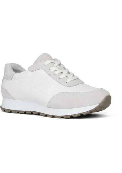 Kadın Beyaz Bağcıklı Kalın Tabanlı Süet Deri Sneaker modelleri