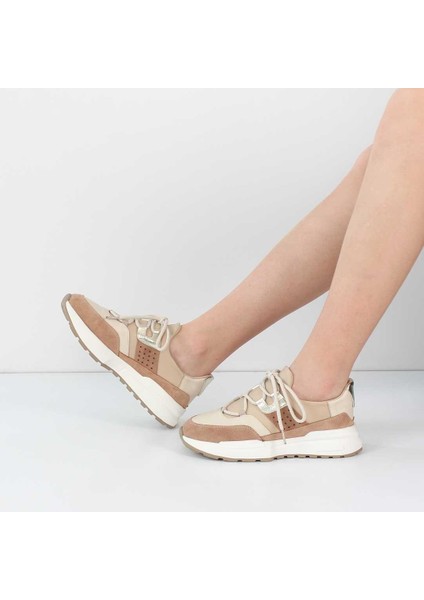 Kadın Pudra Bağcıklı Kalın Tabanlı Süet Deri Sneaker