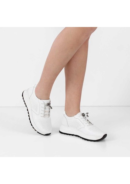 Kadın Beyaz Bağcıklı Kalın Tabanlı Deri Sneaker fiyatları